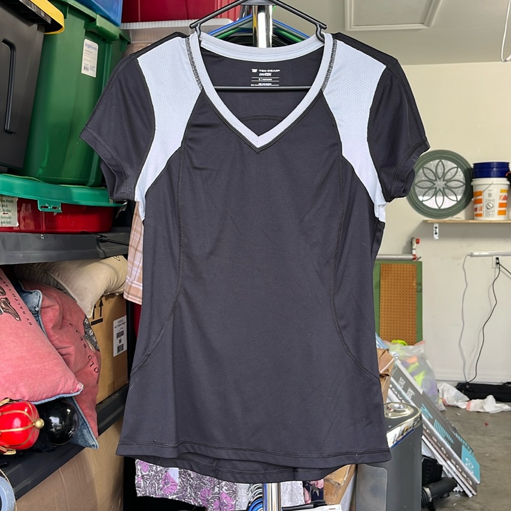 Tek Gear DryTek Woman’s shirt